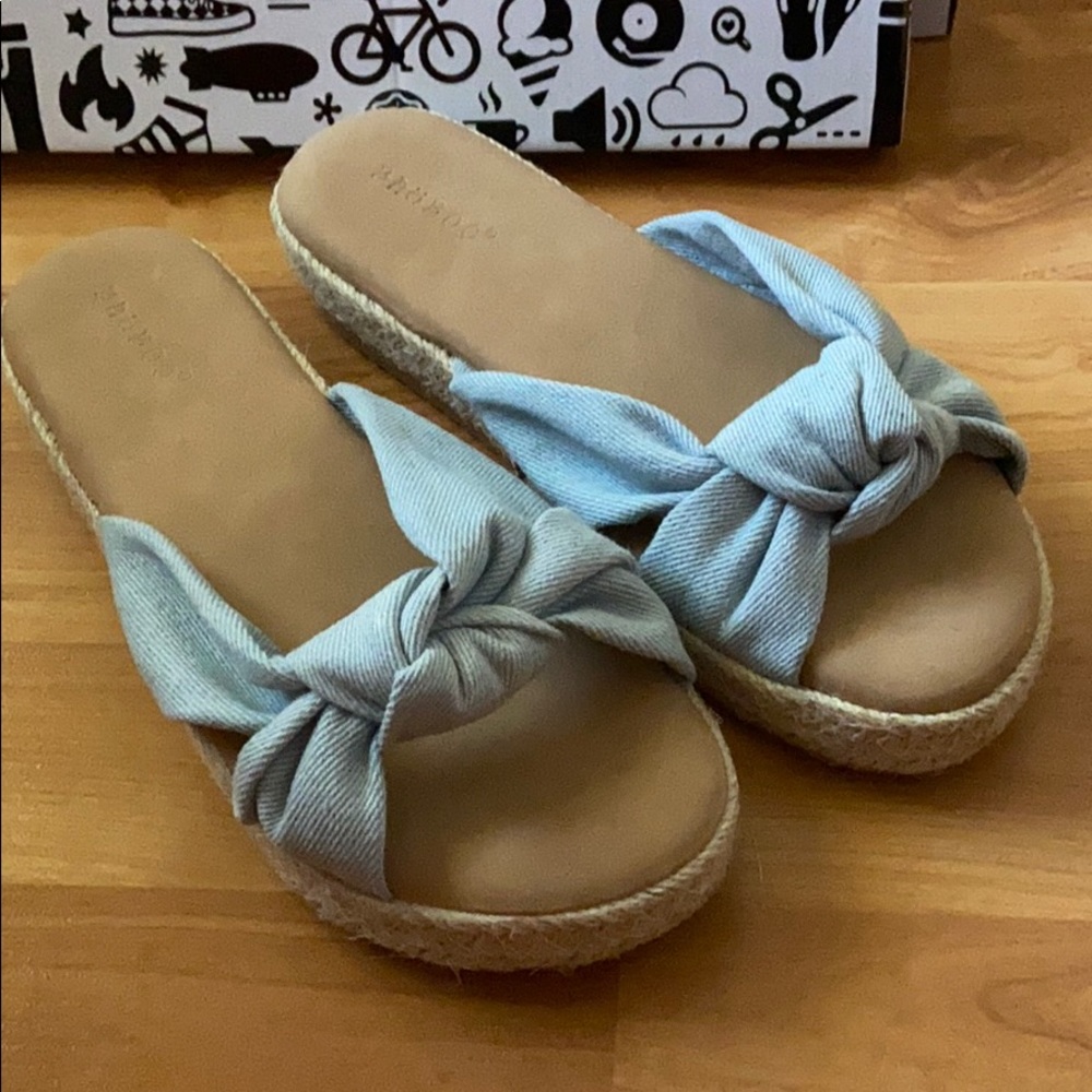 platform sandals light denim